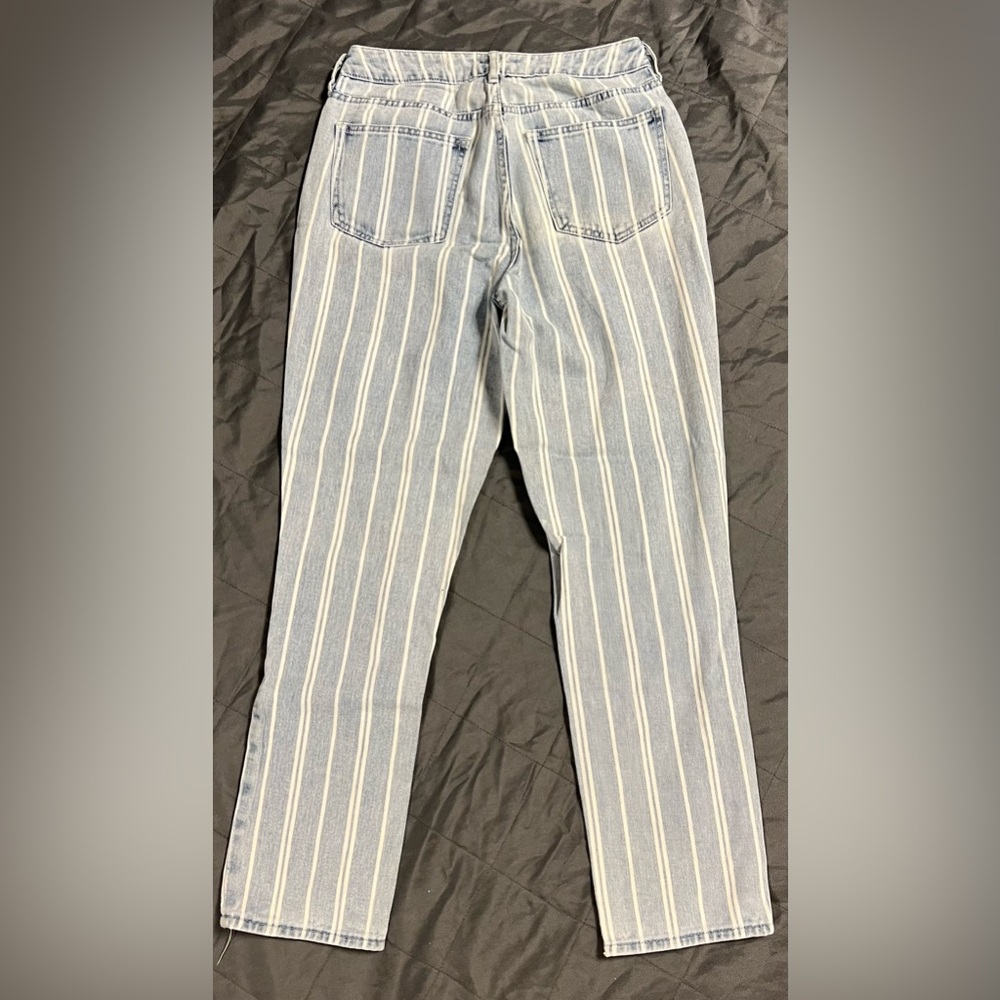 PacSun women’s mom jeans Blue and White Striped Jeans